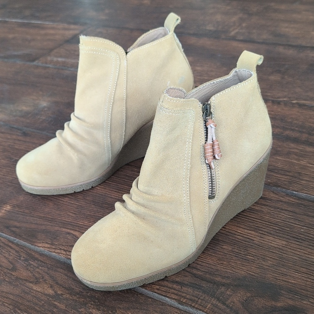 Sperry Top Slider Harper Kara Tan Suede Wedge Ankle Bootie - Women's 9